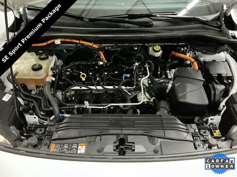 Used 2020 Ford Escape SE Sport image 32