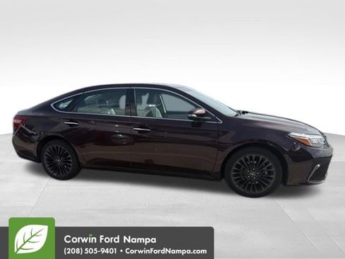 Used 2016 Toyota Avalon Touring FWD image 8