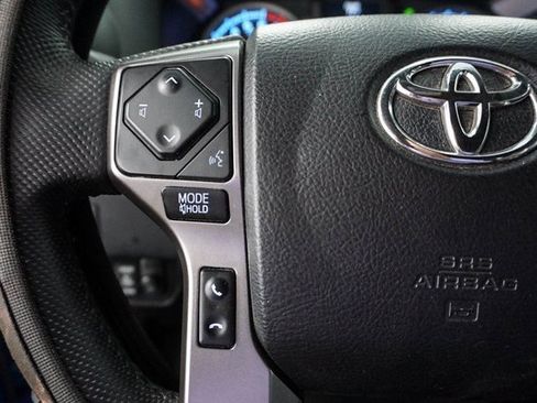 Used 2021 Toyota Tacoma Limited image 19