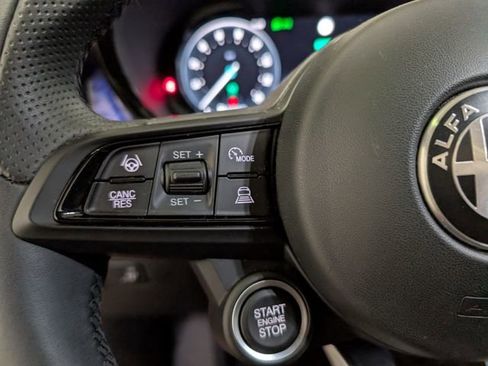 Used 2024 Alfa Romeo Tonale Ti w/ Active Assist Package AWD/4WD image 19