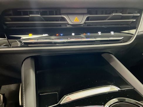 New 2026 Buick Envision Sport Touring AWD/4WD image 17