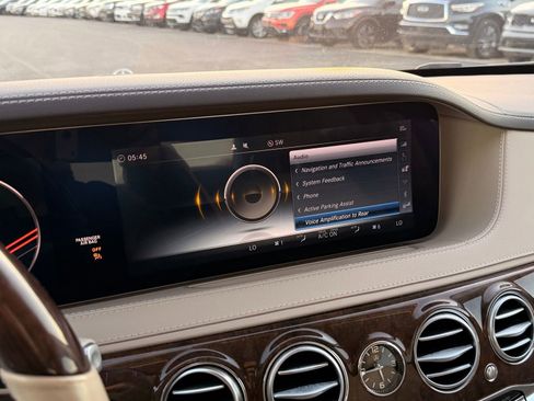 Used 2018 Mercedes-Benz S 560 4MATIC Sedan image 34