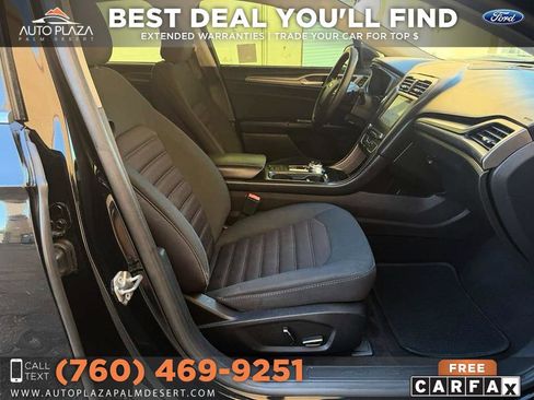 Used 2017 Ford Fusion SE w/ Fusion SE Technology Package FWD image 10