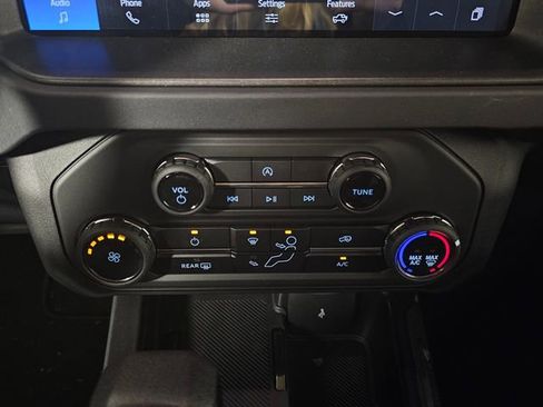 New 2025 Ford Bronco 4-Door image 30