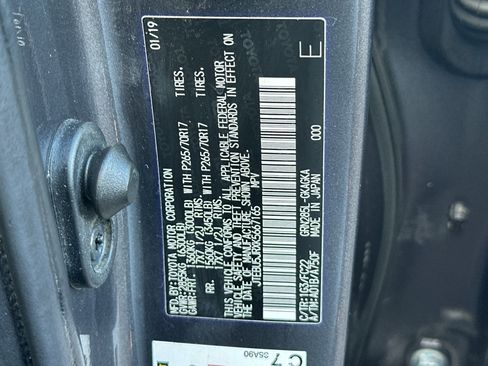 Used 2019 Toyota 4Runner TRD Off-Road image 29