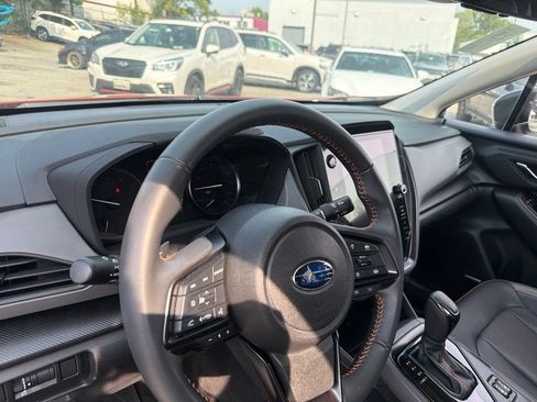 Used 2024 Subaru Crosstrek 2.5i Limited AWD/4WD image 16