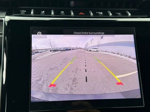 Used 2023 Jeep Grand Cherokee L Laredo image 28