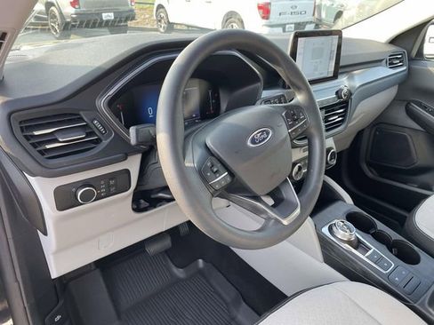 Used 2025 Ford Escape Active image 18