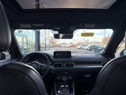 Used 2021 MAZDA CX-5 Signature image 13