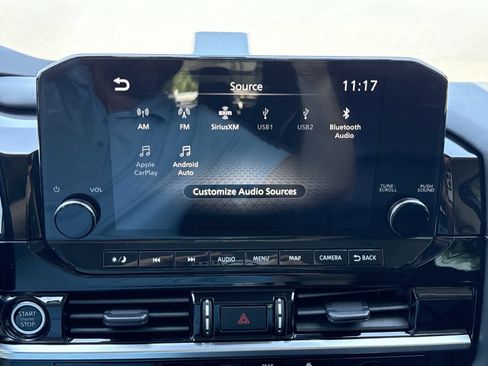 Used 2023 Nissan Pathfinder SL w/ SL Premium Package FWD image 28