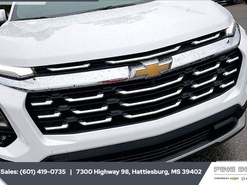 New 2026 Chevrolet Equinox LT w/ Safety and Technology Package FWD image 22