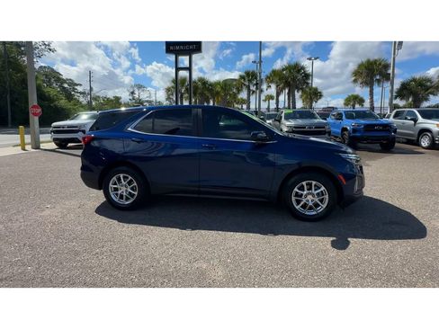 Used 2022 Chevrolet Equinox LT FWD image 9