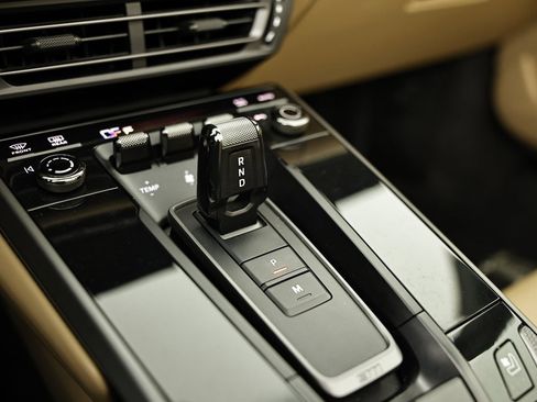 Certified 2020 Porsche 911 Carrera S image 40