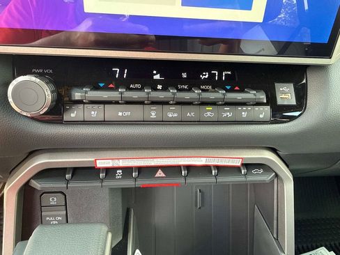 New 2026 Toyota Tundra Limited image 26