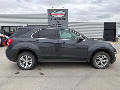 Used 2017 Chevrolet Equinox LT w/ Convenience Package AWD/4WD image 1