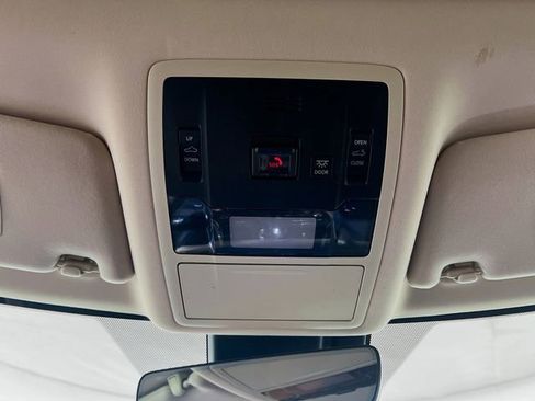 Used 2022 Lexus RX 350L Premium image 19