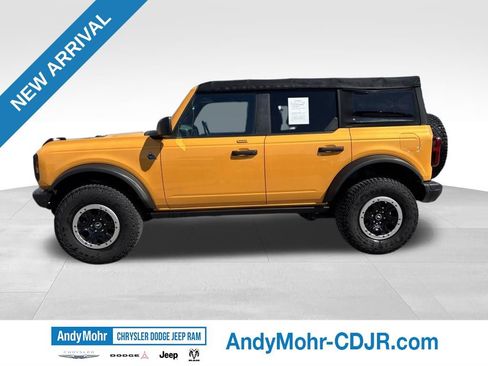 Used 2022 Ford Bronco Black Diamond w/ Sasquatch Package AWD/4WD image 4