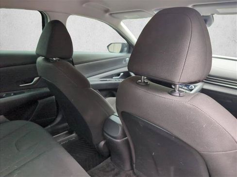 Used 2023 Hyundai Elantra SEL w/ Convenience Package FWD image 21