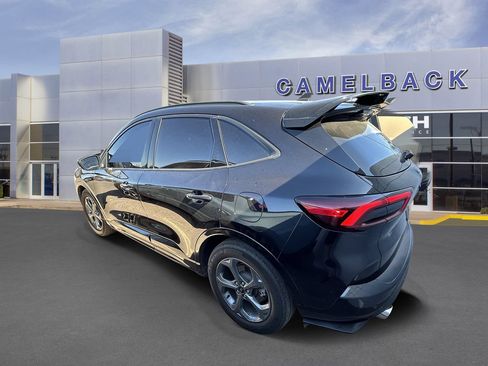 Used 2023 Ford Escape ST-Line w/ Tech Pack #1 FWD image 6