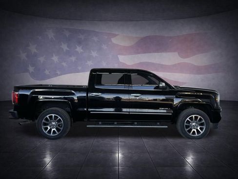 Used 2017 GMC Sierra 1500 Denali image 6