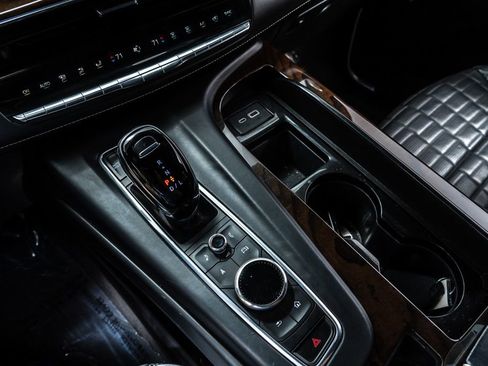 Used 2022 Cadillac Escalade Sport Platinum w/ Heavy-Duty Trailer Package image 23