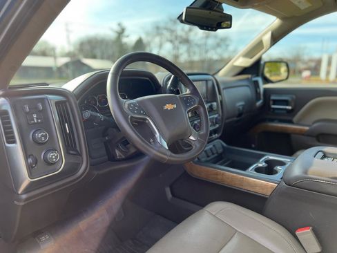 Used 2018 Chevrolet Silverado 1500 LTZ w/ Sport Package image 16