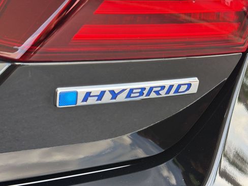Used 2017 Honda Accord EX-L image 35