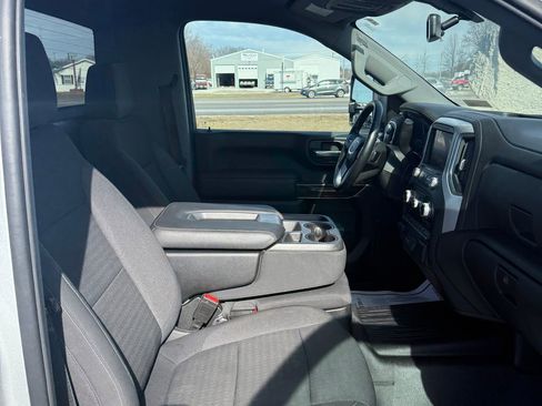 Used 2022 GMC Sierra 2500 SLE w/ SLE Convenience Package image 46
