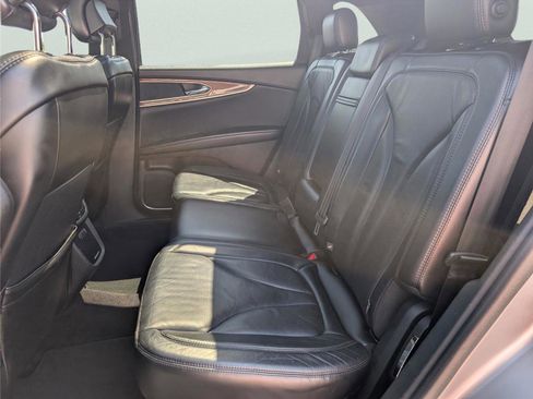 Used 2016 Lincoln MKX Reserve w/ Climate Package AWD/4WD image 23