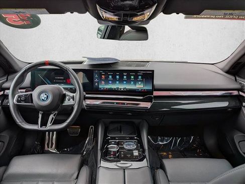 Certified 2025 BMW i5 M60 AWD/4WD image 19