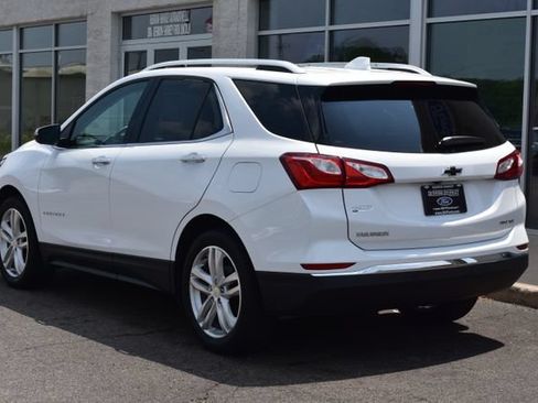 Used 2019 Chevrolet Equinox Premier FWD image 11