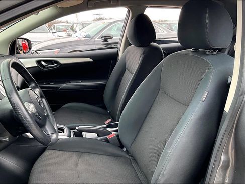 Used 2019 Nissan Sentra S image 8