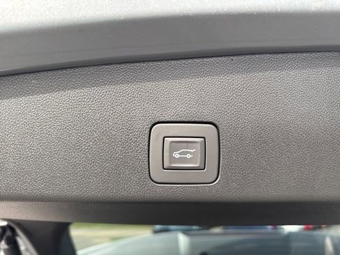 Used 2024 Buick Encore GX Preferred image 11