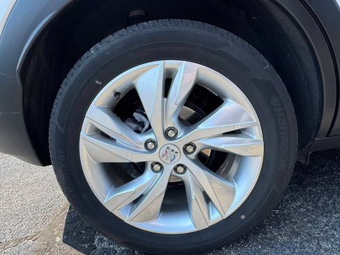Used 2024 Buick Encore GX Preferred FWD image 18