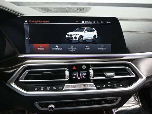 Used 2020 BMW X5 M50i w/ Premium Package AWD/4WD image 11