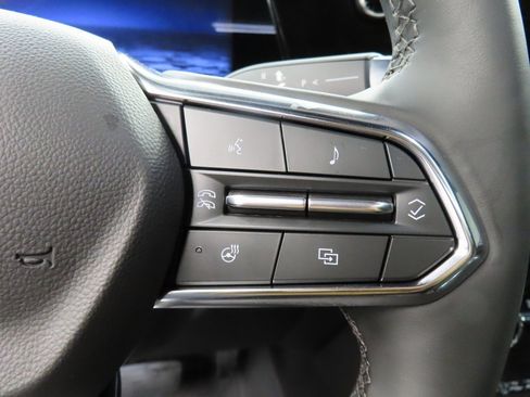 Used 2025 Chevrolet Suburban High Country image 49