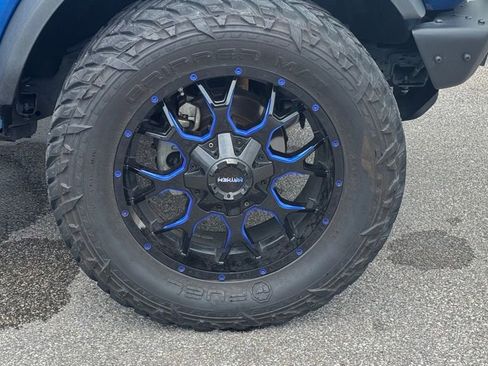 Used 2021 Ford Bronco First Edition AWD/4WD image 6