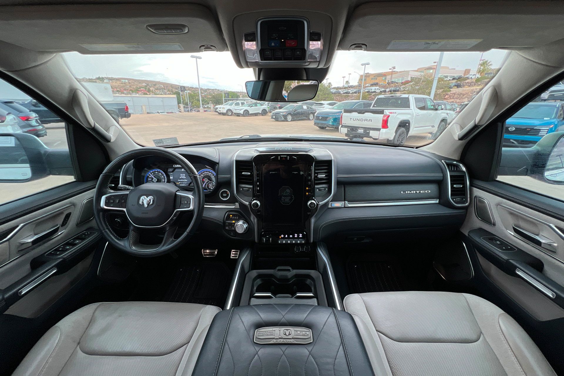 Used 2022 RAM 1500 Limited AWD/4WD image 9
