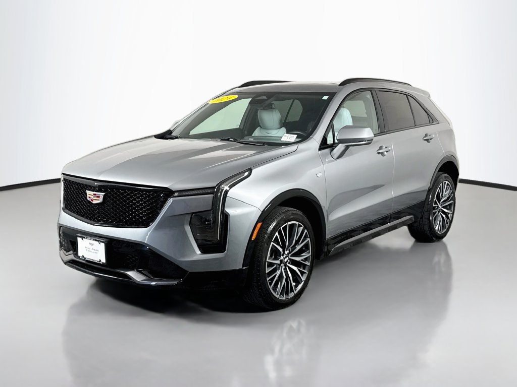 Used 2024 Cadillac XT4 Sport AWD/4WD image 3