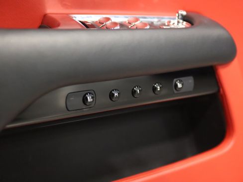 Used 2016 Rolls-Royce Wraith RWD image 13