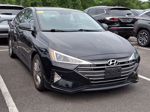 Used 2020 Hyundai Elantra Value Edition w/ Cargo Package (C1) FWD image 5