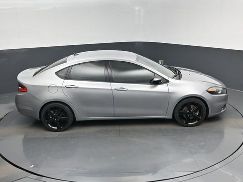 Used 2015 Dodge Dart SXT image 37