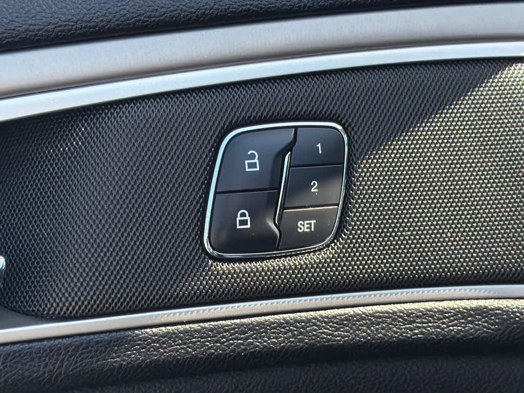 Used 2017 Lincoln MKZ Premiere FWD image 22