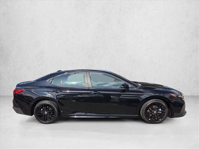 Certified 2025 Toyota Camry SE FWD image 4