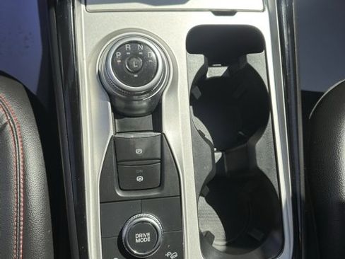 Used 2023 Ford Explorer ST-Line image 13