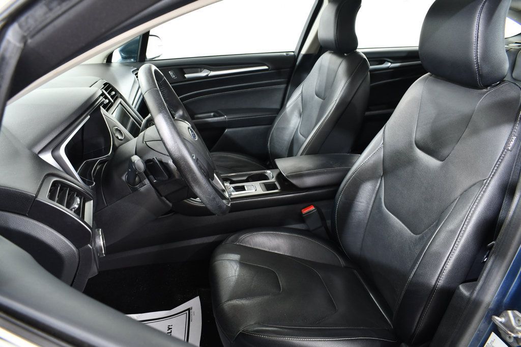 Used 2018 Ford Fusion Titanium AWD/4WD image 6