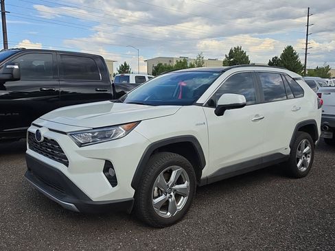 Used 2021 Toyota RAV4 Limited AWD/4WD image 1