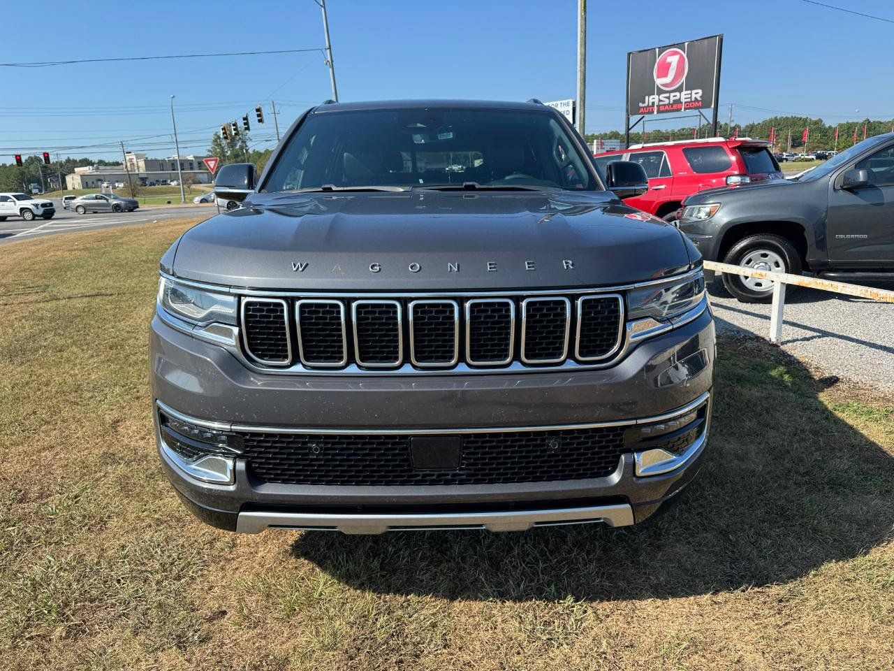 Used 2024 Jeep Wagoneer Series II AWD/4WD image 5