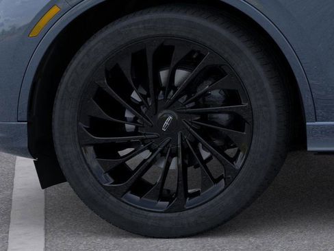 New 2026 Lincoln Aviator Reserve w/ Luxury Package image 18