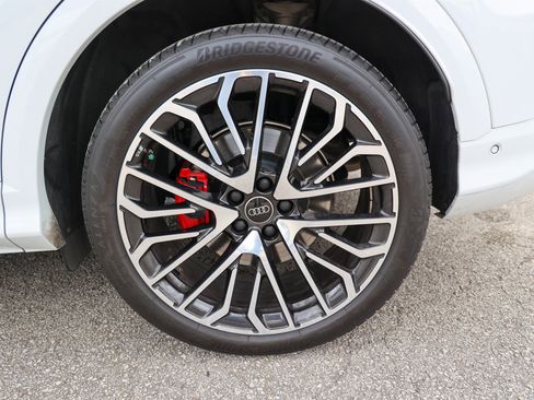 Used 2025 Audi SQ5 Premium Plus AWD/4WD image 14